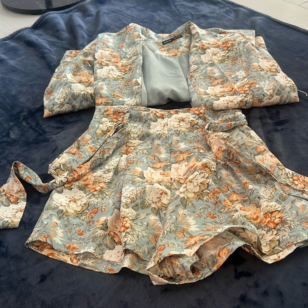 2 piece set shorts and jacket